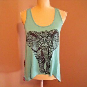 Elephant graphic Tank top women's Sz M Hi-Lo